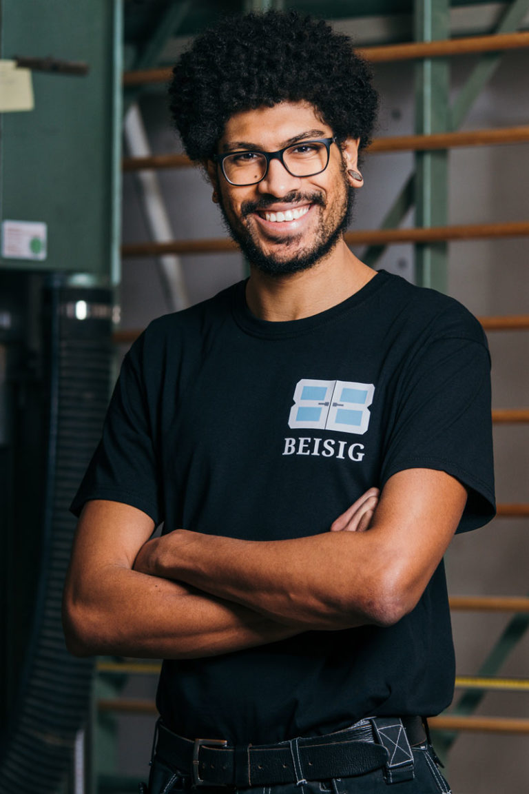 BAUSCHREINEREI BEISIG | Team | Malvin